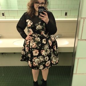 Mesh sleeve floral dress